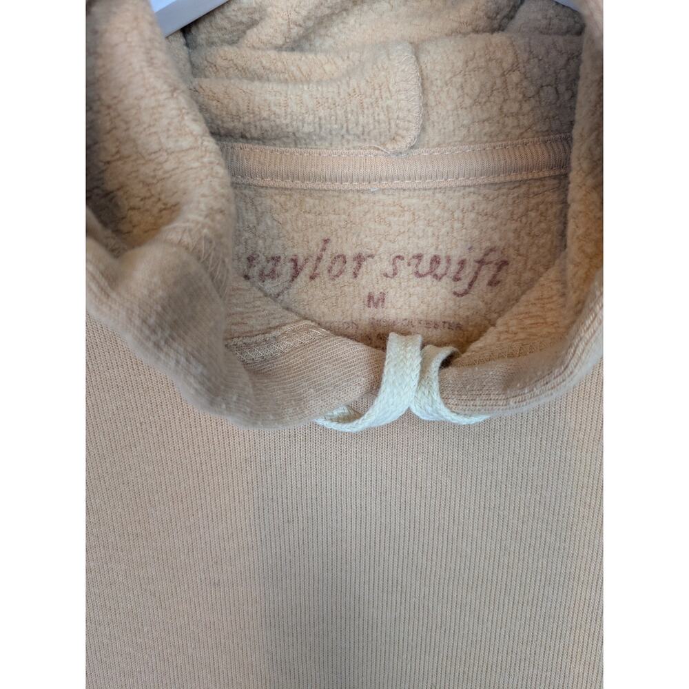 Taylor Swift “Never Seen A Love as Pure As It” Ivy Evermore Gold Rush Hoodie - M - Picture 7 of 7